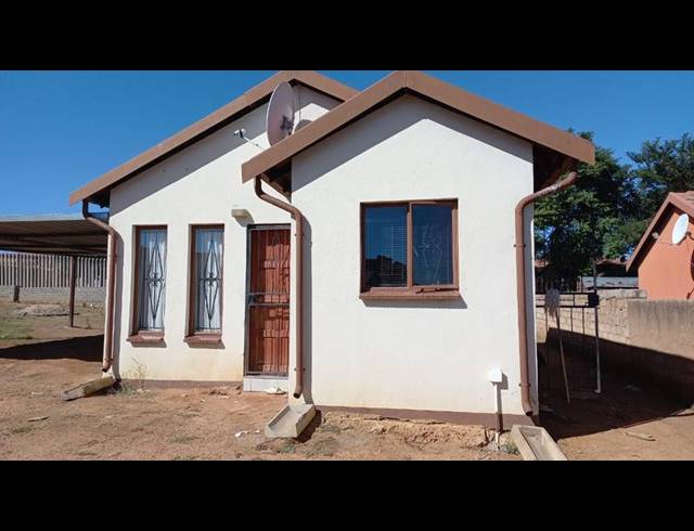 2 BEDROOM HOUSE FOR SALE IN SOSHANGUVE SS